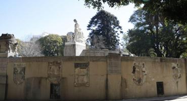 Robaron 1800 kilos de bronce de monumentos históricos de Recoleta y Palermo