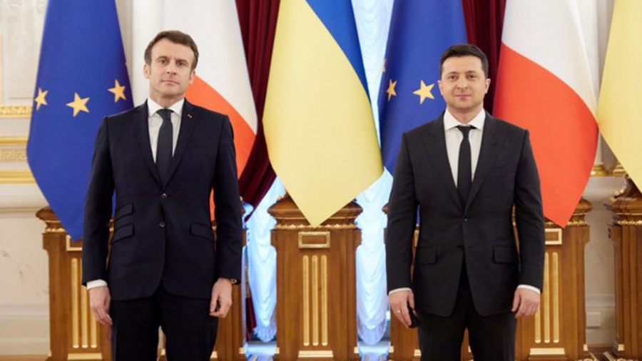 Emmanuel Macron se reuni con su par ucraniano Volodimir Zelenski