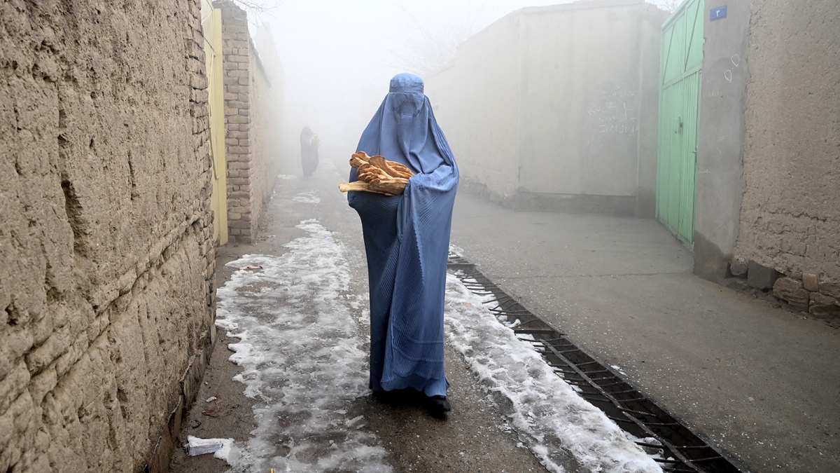 Pese a sus promesas de volver ms moderados los talibanes volvieron a cercenar las libertades de las mujeres Foto AFP